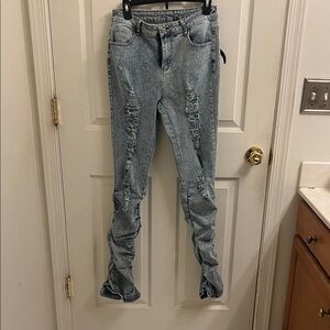 Distressed Light Blue Women's Jeans